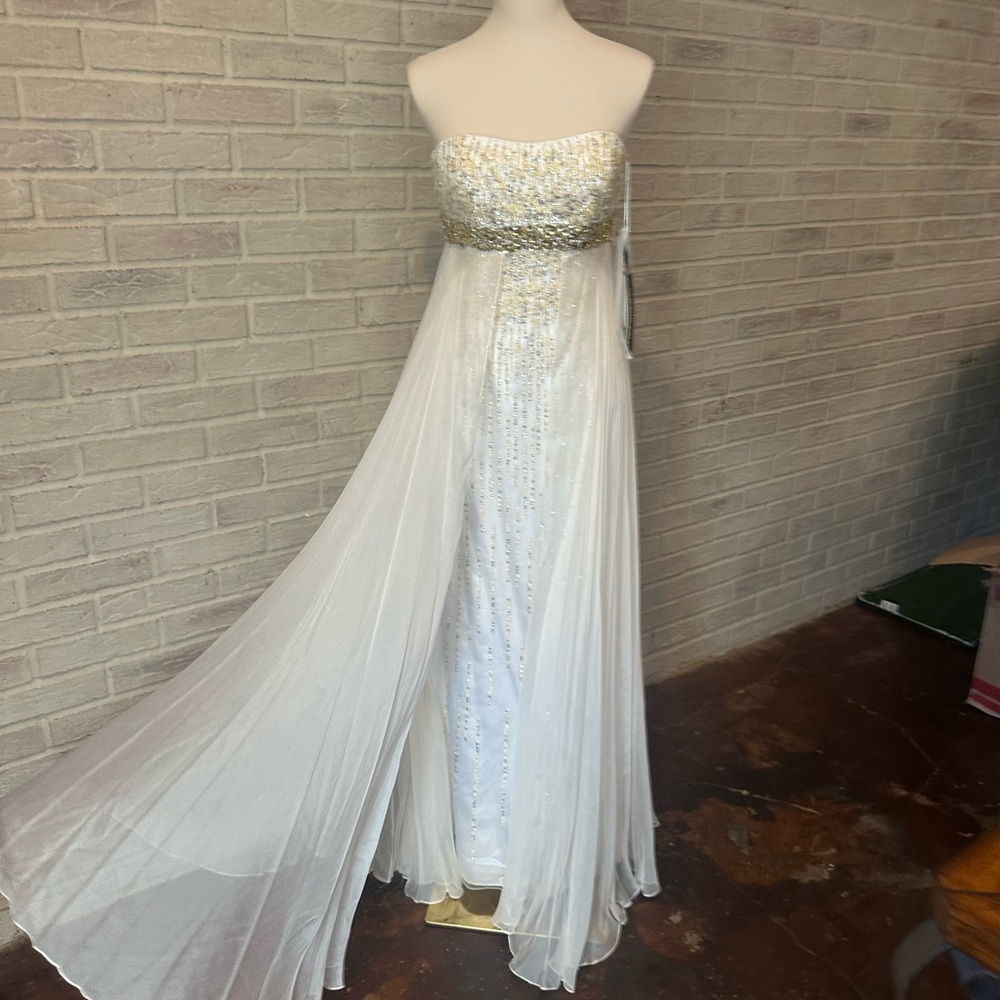 Sherri Hill White Strapless Wedding Dress